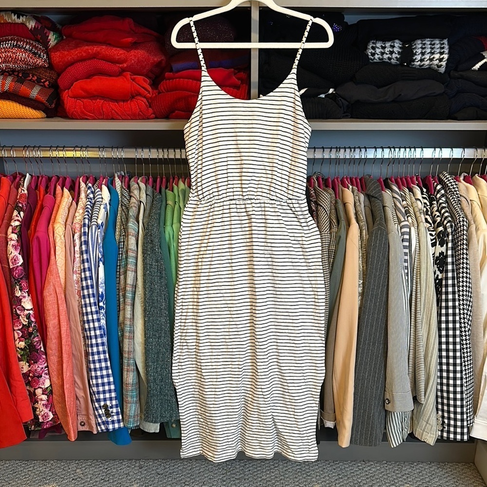 Old Navy white/black striped sleeveless elastic waistband midi dress size S